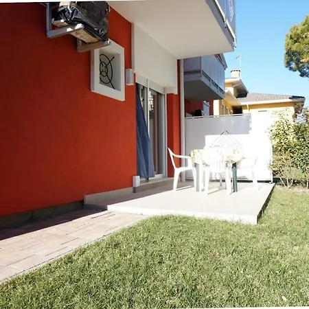 Relax By The Garden - Flat For Up To 6 Guests Apartment