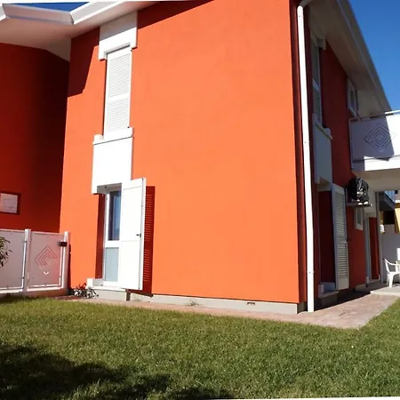 Apartment Relax By The Garden - Flat For Up To 6 Guests Porto Santa Margherita di Caorle
