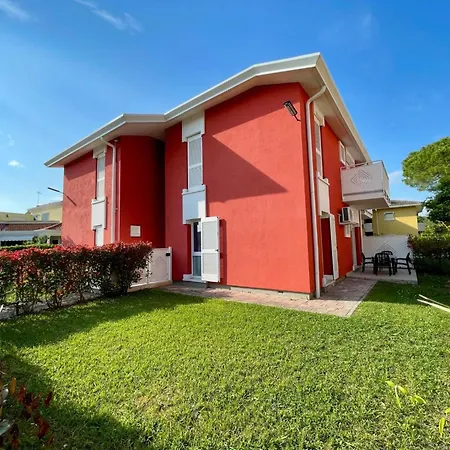 Relax By The Garden - Flat For Up To 6 Guests Apartment *